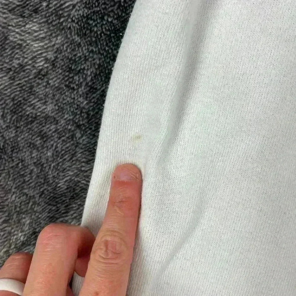 Vtg Hanes Activewear '36 Ford Sweatshirt Made In USA Size L/XL White Pullover - Picture 10 of 14